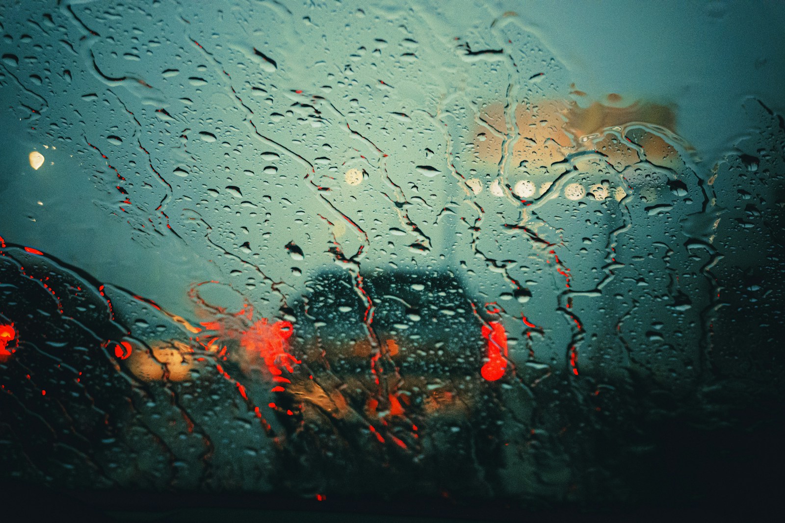 Preparing Your Vehicle and Your Auto Insurance Policy for Fall Storm Season